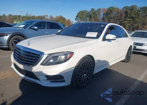 2015 Mercedes-Benz S 550 z USA, uszkodzony, nr VIN WDDUG8CB2FA098336